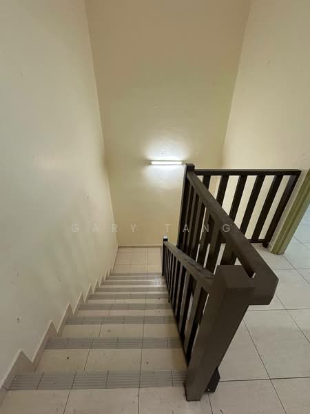 2-storey Terraced House for Sale in Taman Klebang Ria (Chemor) - Gary Tang - Corridor - PropertyGuru.com.my