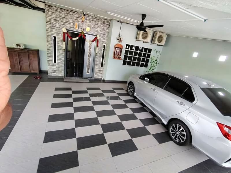 1-storey Terraced House for Sale in Taman Seremban Jaya (Rantau) - Emma R - Car Park - PropertyGuru.com.my