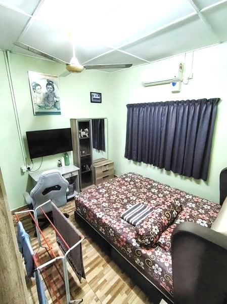 1-storey Terraced House for Sale in Taman Seremban Jaya (Rantau) - Emma R - Bedroom - PropertyGuru.com.my