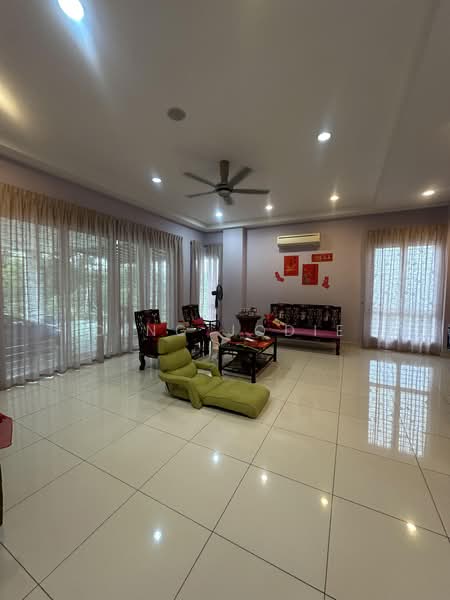 Bungalow for Sale in Seremban 2 (Negeri Sembilan) - Ding Jodie - Living Room - PropertyGuru.com.my