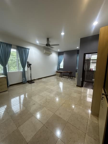 Bungalow for Sale in Seremban 2 (Negeri Sembilan) - Ding Jodie - Living Room - PropertyGuru.com.my