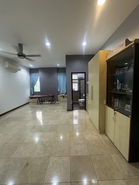 Bungalow for Sale in Seremban 2 (Negeri Sembilan) - Ding Jodie - Living Room - PropertyGuru.com.my