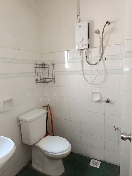 Apartment for Rent at Central Park - Adamsen S. Pereira - Bathroom - PropertyGuru.com.my