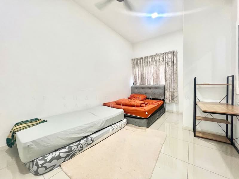 Taman Cahaya Alam untuk Untuk Dijual - RM 985,000, Mac 2026 - Bedroom - PropertyGuru.com.my