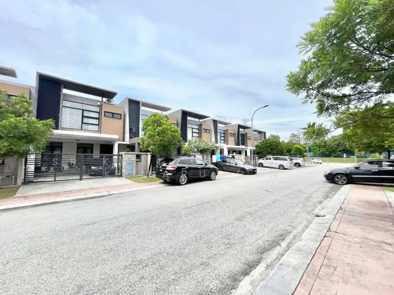Taman Cahaya Alam untuk Untuk Dijual - RM 985,000, Mac 2026 - Exterior - PropertyGuru.com.my