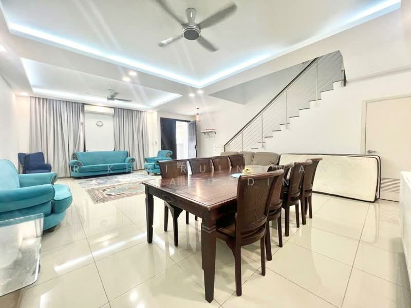 Taman Cahaya Alam untuk Untuk Dijual - RM 985,000, Mac 2026 - Living Room - PropertyGuru.com.my