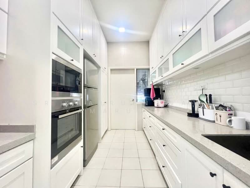 Taman Cahaya Alam untuk Untuk Dijual - RM 985,000, Mac 2026 - Kitchen - PropertyGuru.com.my