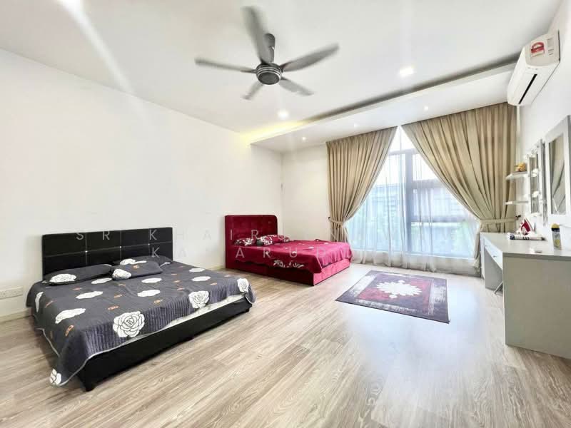 Taman Cahaya Alam untuk Untuk Dijual - RM 985,000, Mac 2026 - Bedroom - PropertyGuru.com.my