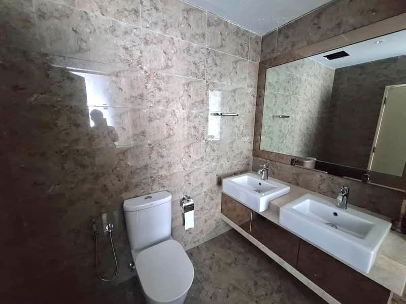 Service Residence for Rent at Dorsett Residences Sri Hartamas - Kew . - Bathroom - PropertyGuru.com.my