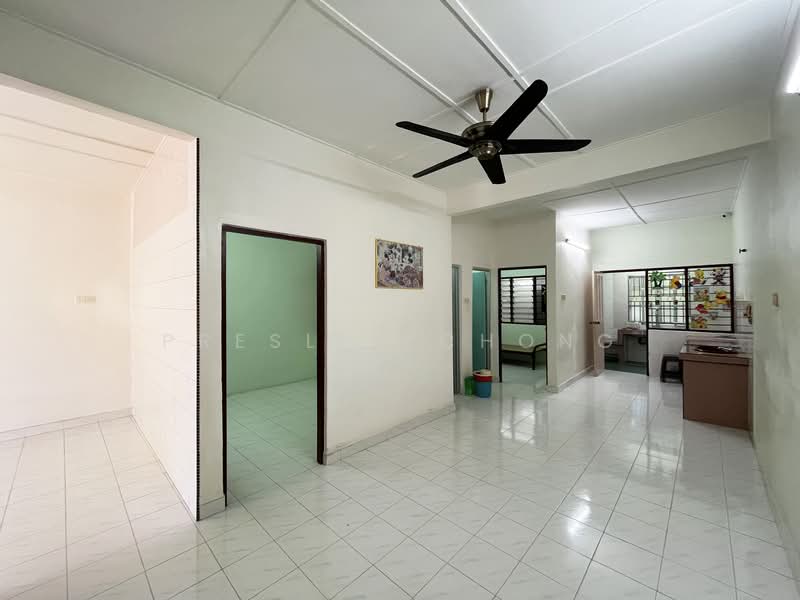 1-storey Terraced House for Sale in Bandar Baru Kampar (Kampar) - Presley Chong - Dining Area - PropertyGuru.com.my