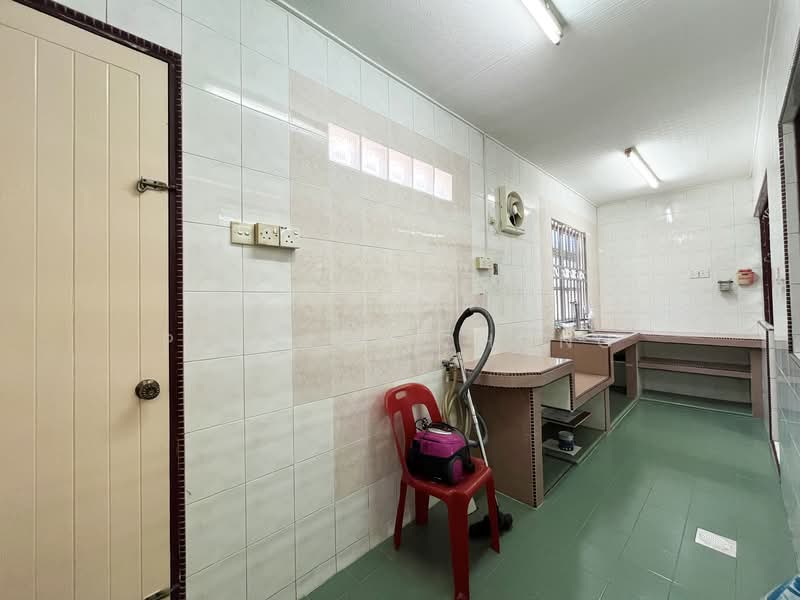 1-storey Terraced House for Sale in Bandar Baru Kampar (Kampar) - Presley Chong - Wet Kitchen - PropertyGuru.com.my