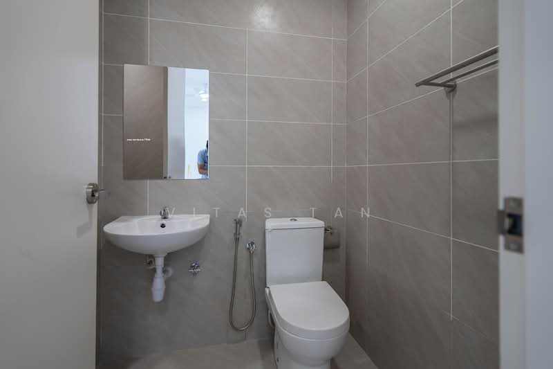 EMBER @ Eco Ardence untuk Untuk Disewa - RM 2,800 /bulan, Feb 2026 - Bathroom - PropertyGuru.com.my