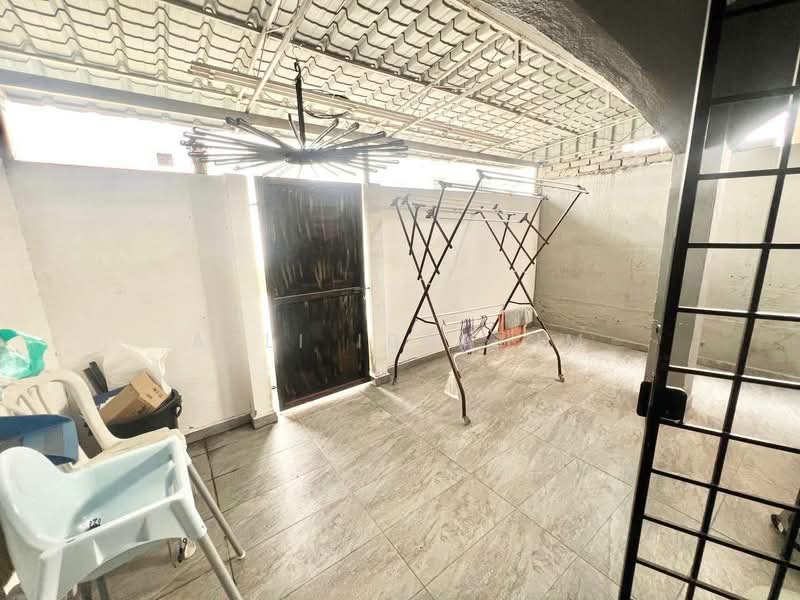 2-storey Terraced House for Sale in Bandar Rinching Seksyen 6 (Semenyih) - Azli Ibrahim - Exterior - PropertyGuru.com.my