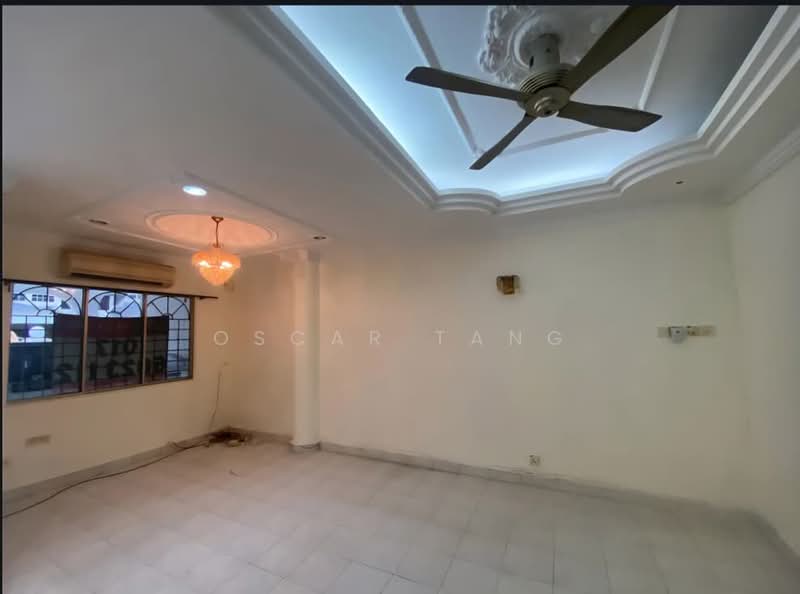 Taman Lembah Maju untuk Untuk Dijual - RM 700,000, Feb 2026 - Living Room - PropertyGuru.com.my