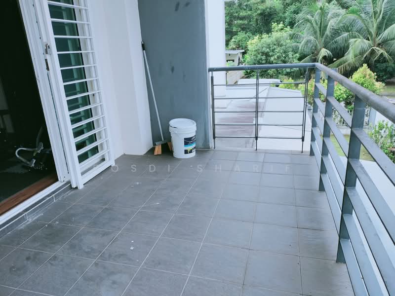 Banglo Lot Kosong untuk Dijual di Rawang (Selangor) - Rosdi Sharif - Balcony - PropertyGuru.com.my
