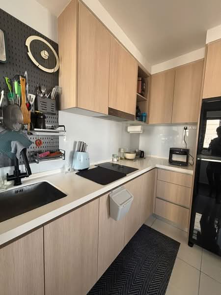 Service Residence for Rent at SouthPlace Residences @ Tropicana Metropark - Josh Chai - Kitchen - PropertyGuru.com.my