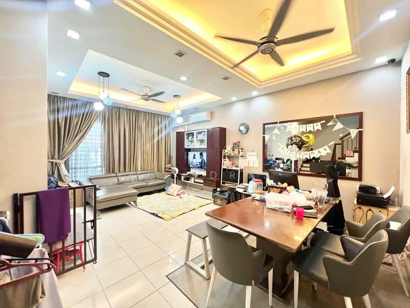 2-storey Terraced House for Sale in Hulu Langat (Selangor) - Ali Idris - Living Room - PropertyGuru.com.my