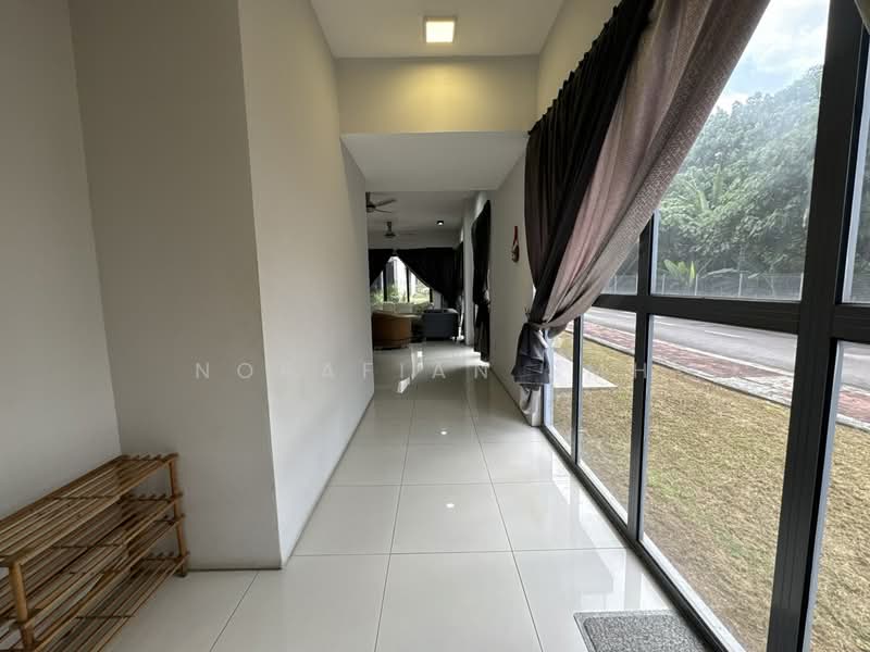 The Vale @ Sutera Damansara untuk Untuk Disewa - RM 2,800 /bulan, Feb 2026 - Corridor - PropertyGuru.com.my