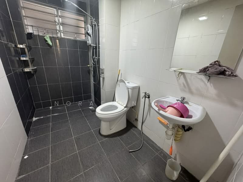 Symphony Heights (Simfoni Heights) untuk Untuk Dijual - RM 320,000, Feb 2026 - Bathroom - PropertyGuru.com.my