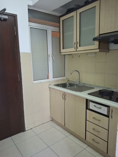 Service Residence for Sale at 38 Bidara Condominium - BE OOI - Kitchen - PropertyGuru.com.my