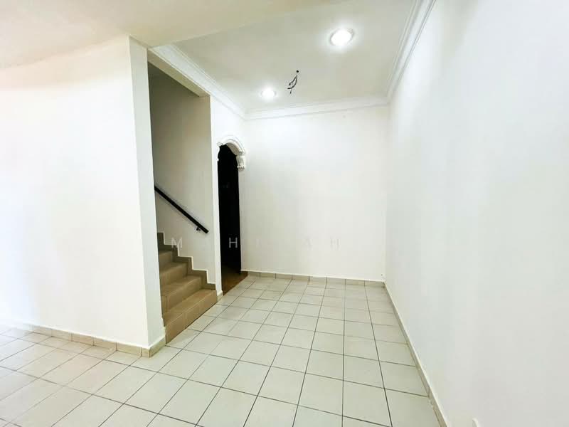 2-storey Terraced House for Sale in Taman Pinggiran Saujana (Kajang) - Mahirah . - Interior - PropertyGuru.com.my