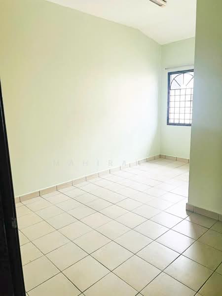 2-storey Terraced House for Sale in Taman Pinggiran Saujana (Kajang) - Mahirah . - Interior - PropertyGuru.com.my