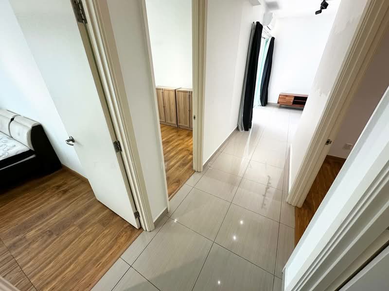 Service Residence for Sale at Saville @ Melawati - Fatin Ismail - Corridor - PropertyGuru.com.my