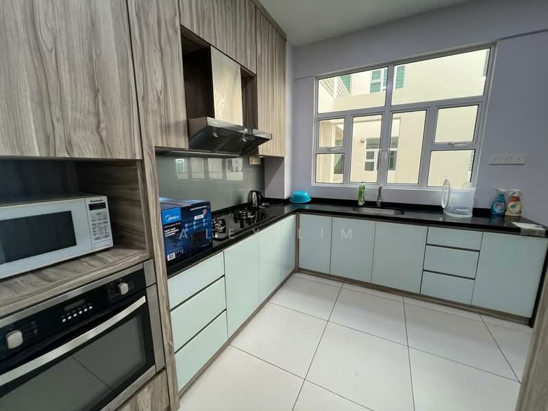 Summerton untuk Untuk Disewa - RM 3,500 /bulan, Feb 2026 - Kitchen - PropertyGuru.com.my