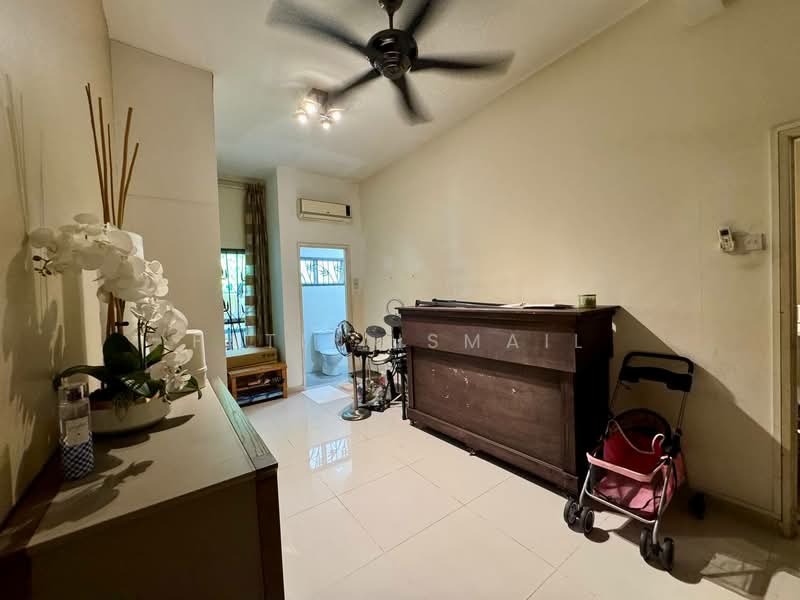 Sutera Ria untuk Untuk Dijual - RM 918,000, Feb 2026 - Living Room - PropertyGuru.com.my