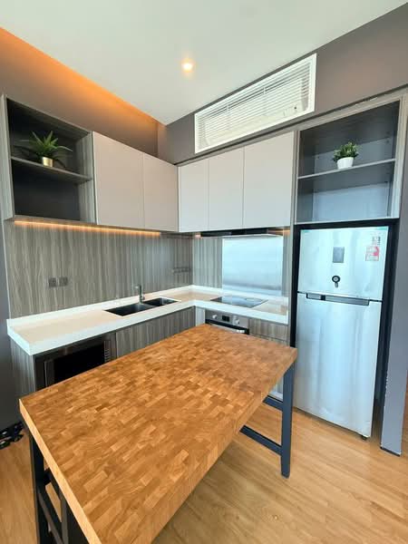 Service Residence for Rent at City of Dreams - Alex Lim - Kitchen - PropertyGuru.com.my