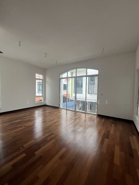 Bungalow for Sale in Setia Eco Park (Setia Alam) - Lim Lee Lee - Living Room - PropertyGuru.com.my