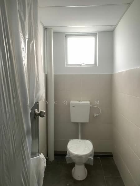 Shop for Rent in Scientex Bandar Jasin (Jasin) - Jacq Sim - Bathroom - PropertyGuru.com.my