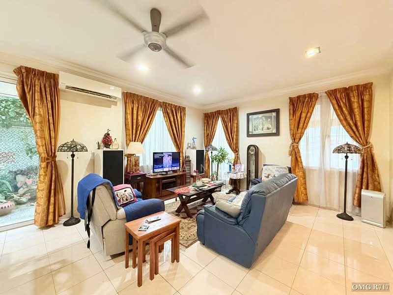 Semi-Detached House for Sale in Setia Alam (Selangor) - Ryan . - Living Room - PropertyGuru.com.my