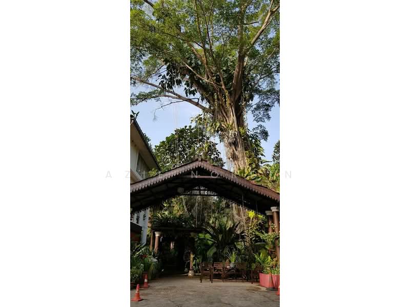 LAND & FULLY FURNISHED BUNGALOW WITH 23 ROOMS, JANDA BAIK, PAHANG (1.25 ACRES) untuk Untuk Dijual - RM 4,500,000, Feb 2026 - Exterior - PropertyGuru.com.my