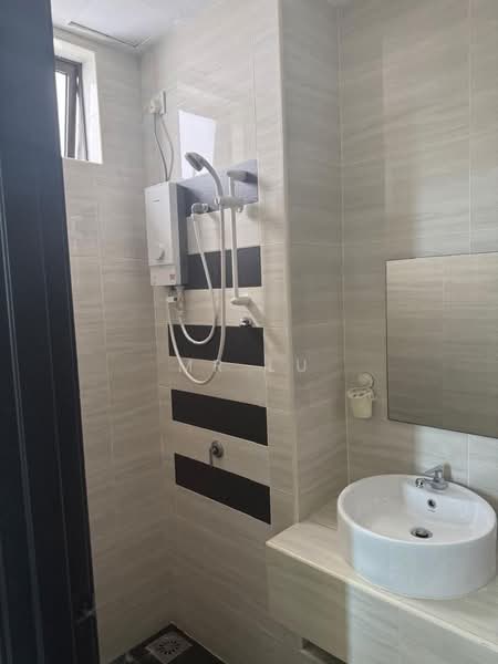 Service Residence for Rent at D'Summit Residences - Mr Lu - Bathroom - PropertyGuru.com.my