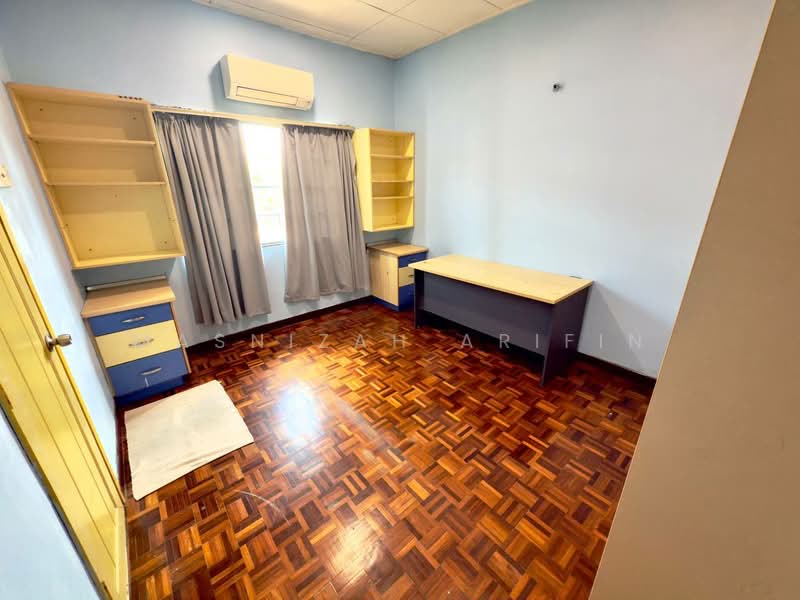 2-storey Terraced House for Sale in Kota Damansara (Selangor) - Masnizah Arifin - Study - PropertyGuru.com.my