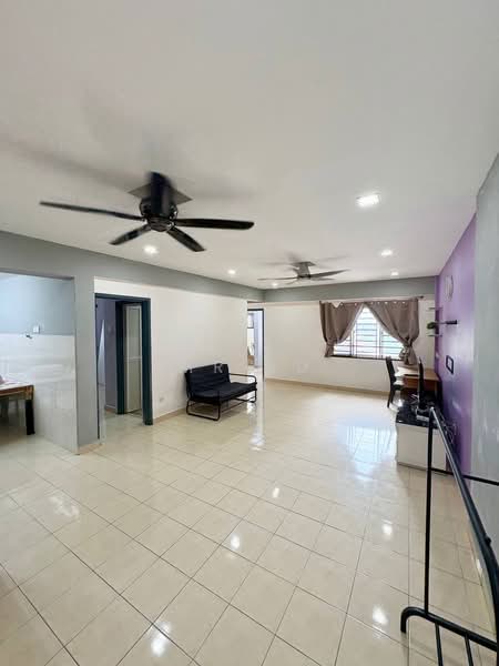 Bayu Puteri 3 untuk Untuk Disewa - RM 2,000 /bulan, Feb 2026 - Living Room - PropertyGuru.com.my