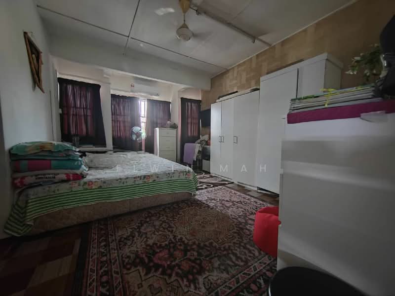 Desa 12 Bandar Country Homes, Rawang untuk Untuk Dijual - RM 355,000, Feb 2026 - Bedroom - PropertyGuru.com.my