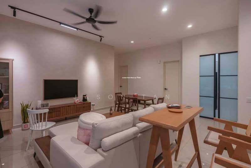 Townhouse for Rent in Eco Ardence (Setia Alam) - Jason Tan - Living Room - PropertyGuru.com.my