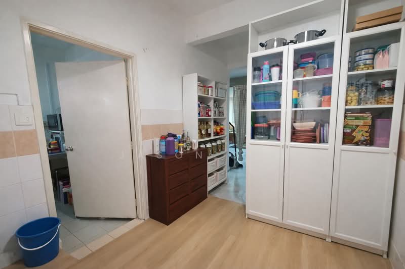 Rumah Teres 2 Tingkat untuk Dijual di Putra Heights (Subang Jaya) - Jason Ooi - Kitchen - PropertyGuru.com.my