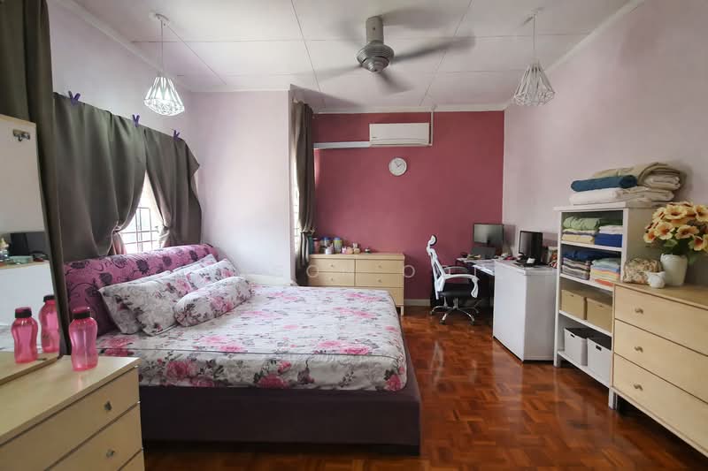 Rumah Teres 2 Tingkat untuk Dijual di Putra Heights (Subang Jaya) - Jason Ooi - Bedroom - PropertyGuru.com.my