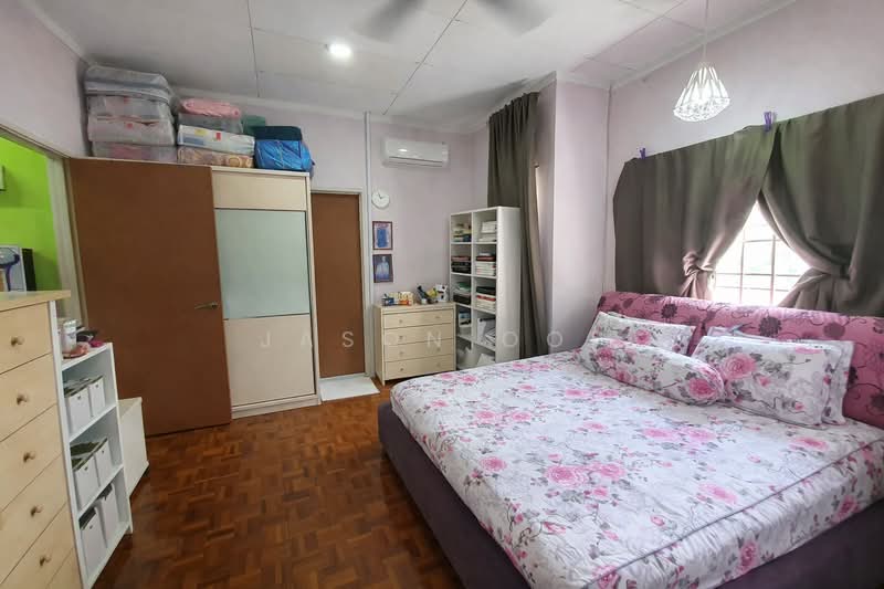 Rumah Teres 2 Tingkat untuk Dijual di Putra Heights (Subang Jaya) - Jason Ooi - Bedroom - PropertyGuru.com.my