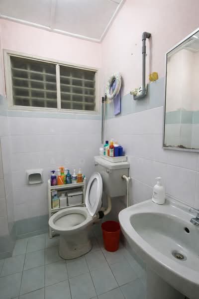 Rumah Teres 2 Tingkat untuk Dijual di Putra Heights (Subang Jaya) - Jason Ooi - Bathroom - PropertyGuru.com.my