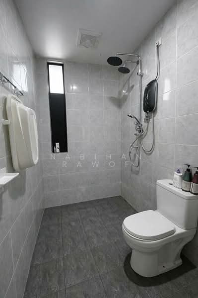 Semi-Detached House for Sale in Johor Bahru (Johor) - Nabihan Rawof - Bathroom - PropertyGuru.com.my