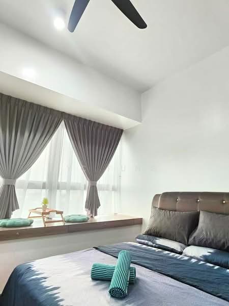 Condominium for Sale at Bay Point @ Country Garden Danga Bay - YC Fung - Bedroom - PropertyGuru.com.my