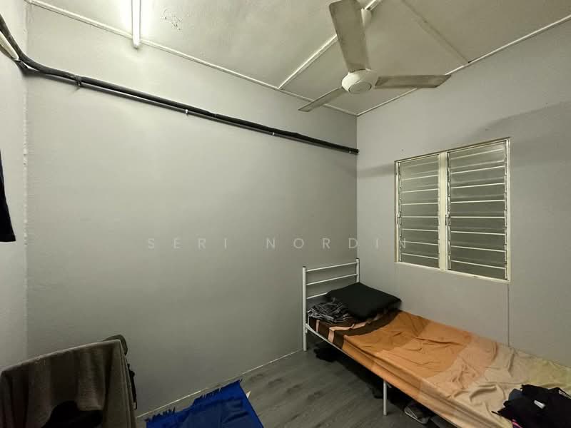 Seksyen 24 Shah Alam untuk Untuk Dijual - RM 420,000, Feb 2026 - Bedroom - PropertyGuru.com.my