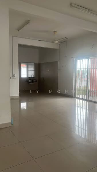 2-storey Terraced House for Rent in Taman Bukit Bayu Senai (Kulai) - Lily Mohd - Kitchen - PropertyGuru.com.my
