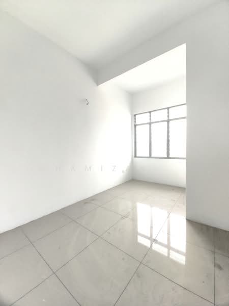 2-storey Terraced House for Sale in Sepang (Selangor) - Hamizah . - PropertyGuru.com.my