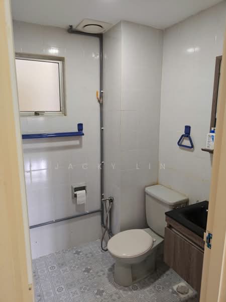 Condominium for Rent at Robson Heights - Jacky Lin - Bathroom - PropertyGuru.com.my