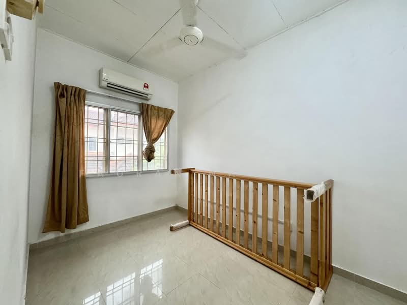 2-storey Terraced House for Sale in Puchong (Selangor) - Fauran Nawawi - PropertyGuru.com.my